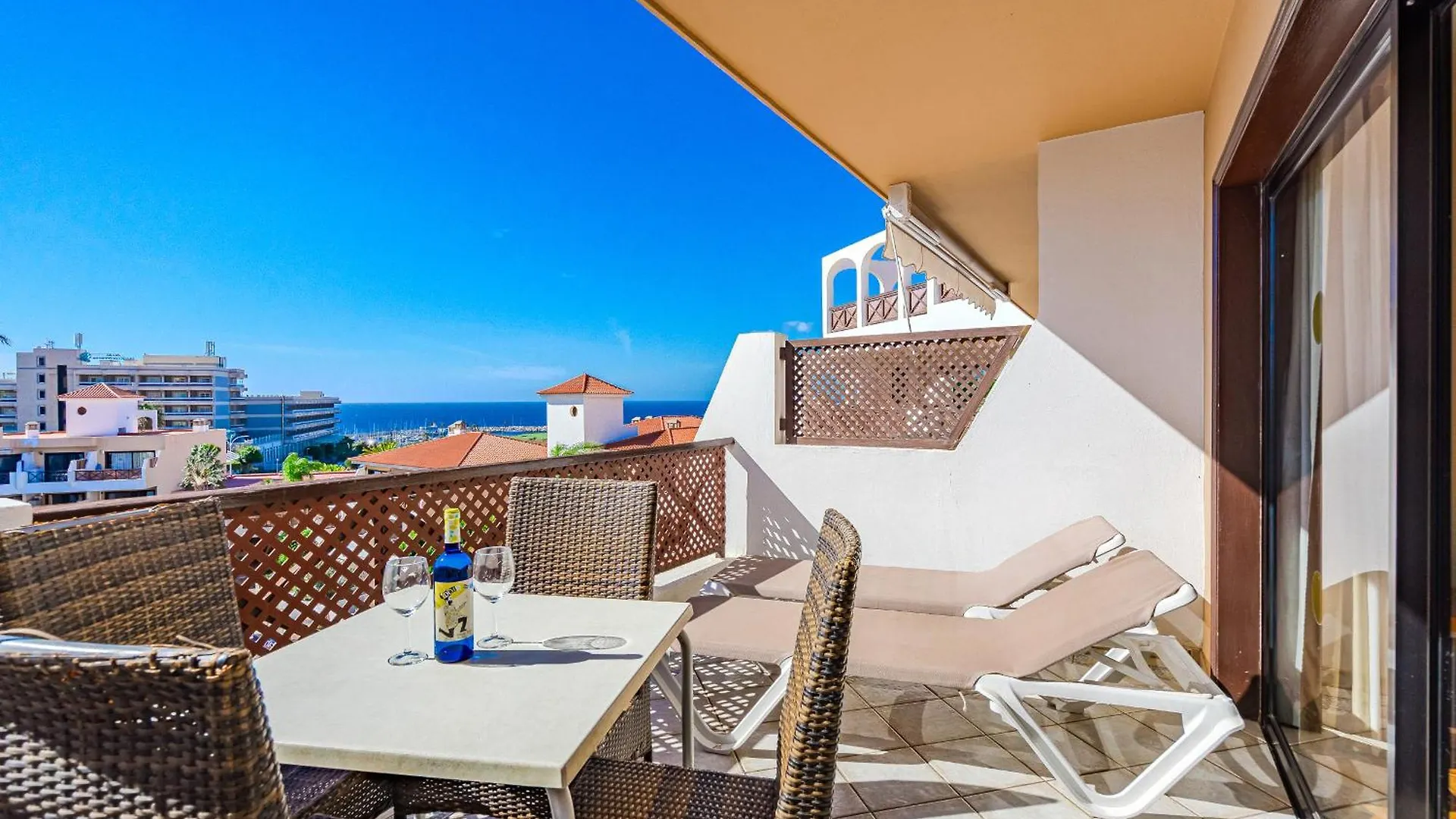 Ocean View Albatros Tenerife 圣米格尔德阿沃纳